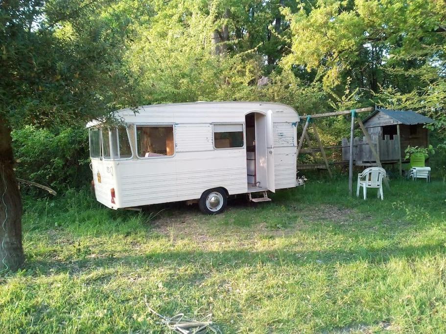 Отель Le Bois Davy Le Thoureil Экстерьер фото